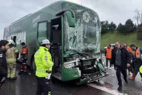 konyaspor-u19-takimi-istanbul-da-kaza-yapti