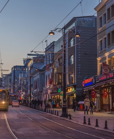 Sultanlar-Ligi-Finali-Dev-Derbi-Eczacibasi-Dynavit-8211-Fenerbahce-Opet-featured